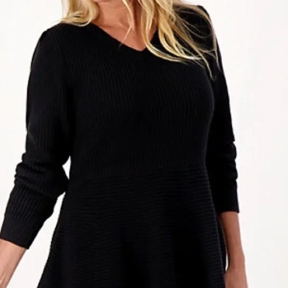 GIRL WITH CURVES Peplum Sweater A551710 - Picture 2 of 4